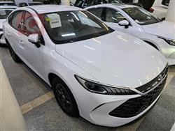 بی وای دی Qin Plus